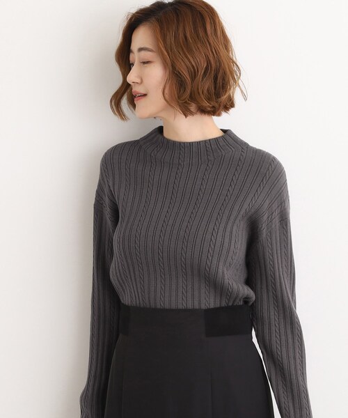 grove(グローブ)の「【毛玉軽減/洗える】クロップドミニケーブルニット(ニット/セーター・レディース・ライトグレー系9/グリーン/パープル/ネイビー/オフホワイト/チャコールグレー・02/03/01/04/05)」の15枚目の写真