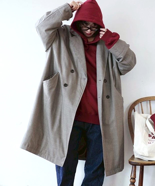 JOURNAL STANDARD LUXE（ジャーナルスタンダード　ラックス）の「サキソニーナカワタ Wブレストコート（その他アウター・レディース・ブラック/キャメル・FREE）」の2枚目の写真