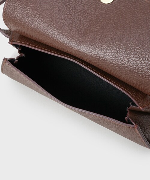 GALLEST（ギャレスト）の「レザーフラップショルダーバッグ（ショルダーバッグ・レディース・ブラウン系その他/ベージュ・00）」の17枚目の写真