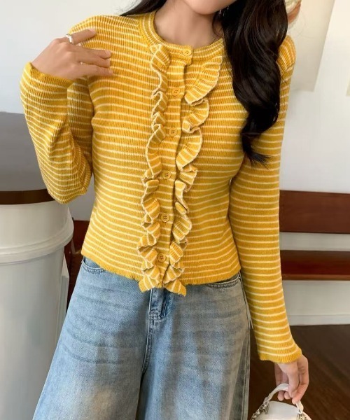 AsRiRe(アスリレイ)の「新色追加/25aw 配色ストライプフリルカーディガン(カーディガン/ボレロ・レディース・レッド/イエロー/ブラウン・M)」の16枚目の写真
