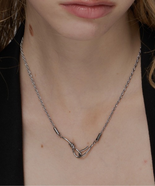 Su1.（スイ）の「【Su1.】【金属アレルギー対応】【ステンレス】ツイストチェーンフックネックレス（ネックレス・レディース・ゴールド/シルバー・FREE）」の16枚目の写真