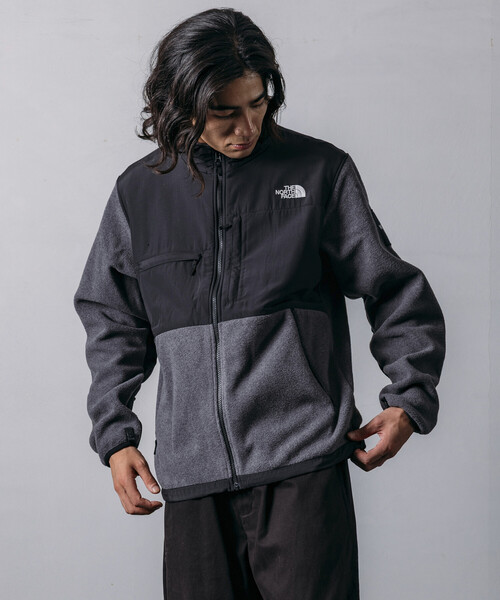 FREAK'S STORE(フリークスストア)の「限定展開 THE NORTH FACE/ザ・ノース・フェイス デナリジャケット / NA72450(ブルゾン・メンズ・ブラック/グレー・MEDIUM/LARGE/X-LARGE/XX-LARGE)」の5枚目の写真