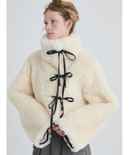 SORIN（ソリン　）の「Synthetic Fur Lace-up Jacket/シンセティックファー レースアップジャケット（その他アウター・レディース・ブラック/アニマル/オフホワイト/キャメル・38）」の19枚目の写真