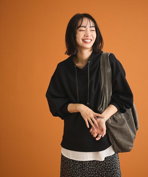 Green　Parks（グリーンパークス）の「ダンボール抜け衿プルオーバー（スウェット・レディース・ダークグレー/ライトベージュ/グレイッシュベージュ/ブラック・FREE）」の11枚目の写真