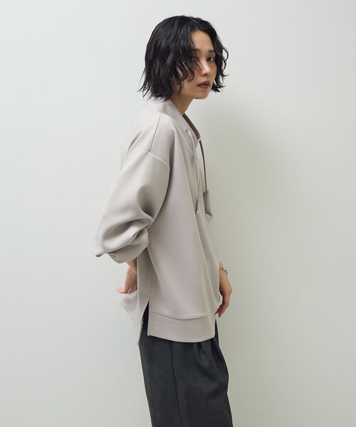 Green　Parks（グリーンパークス）の「ダンボール抜け衿プルオーバー（スウェット・レディース・ダークグレー/ライトベージュ/グレイッシュベージュ/ブラック・FREE）」の17枚目の写真