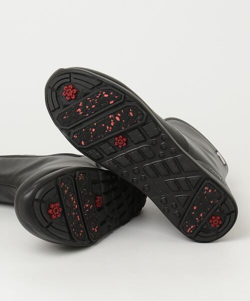 le coq sportif（ルコックスポルティフ）の「ルコックスポルティフ/LCS  リフトアップブーツ アンジェ II LG 防水設計/防滑設計 LU5FBT82LZ（ブーツ・レディース・ブラック×シルバー・24.0cm/25.0cm/23.0cm）」の11枚目の写真