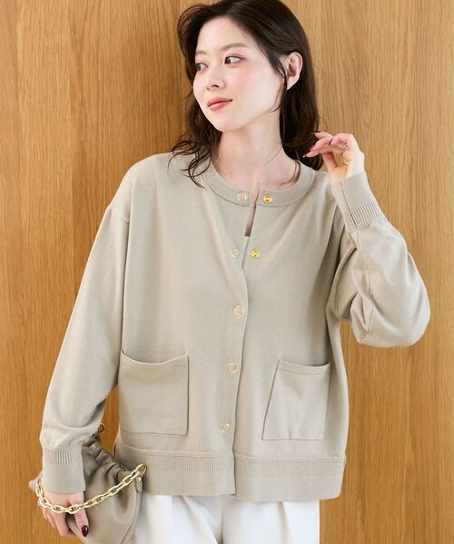 le.coeur blanc（ルクールブラン）の「リングボタンクルーカーディガン（カーディガン/ボレロ・レディース・ブラウン系その他2/ブラック系その他/ダークグリーン/ボルドー/ベージュ・38）」の12枚目の写真