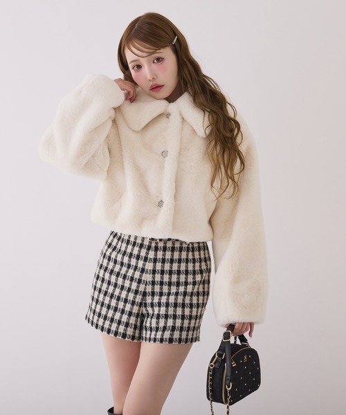 one after another NICE CLAUP（ワンアフターアナザーナイスクラップ）の「ベルト付きショートパンツ（その他パンツ・レディース・チャコールグレー/ブラック/ホワイト×ブラック/ホワイト・FREE）」の7枚目の写真