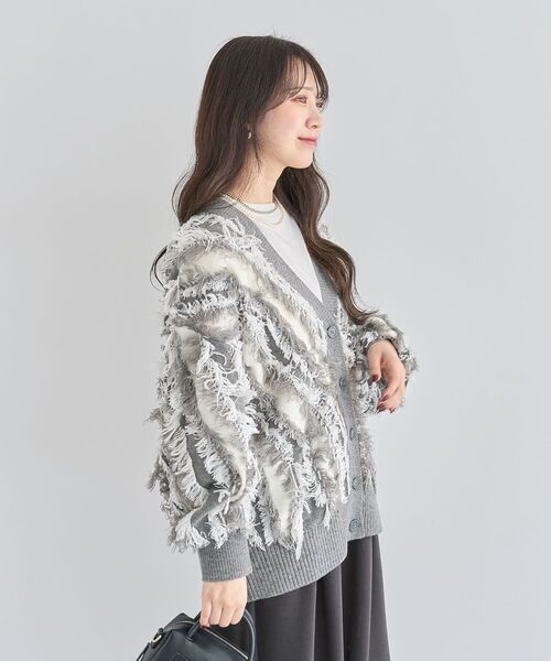 ELENCARE DUE(エレンカーレデュエ)の「・ELENCARE DUE フリンジジャカードカーディガン(カーディガン/ボレロ・レディース・ブラウン/グレー/ベージュ・FREE)」の18枚目の写真