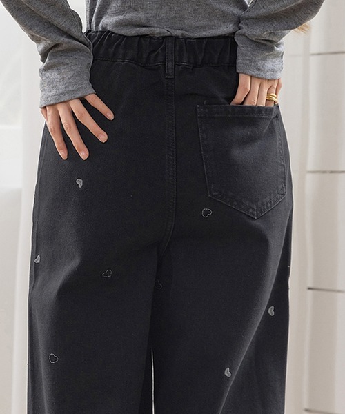 DAY CLOSET（デイ クローゼット）の「【ゆるっと可愛い小粒ハート刺繍】ハイウエスト デニム パンツ レディース（デニムパンツ・レディース・ネイビー/ブラック・S/M/L）」の17枚目の写真