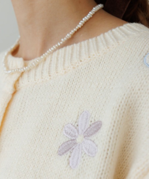 flower(フラワー)の「ファニーグラフィティニット(カーディガン/ボレロ・レディース・グレー・FREE)」の7枚目の写真