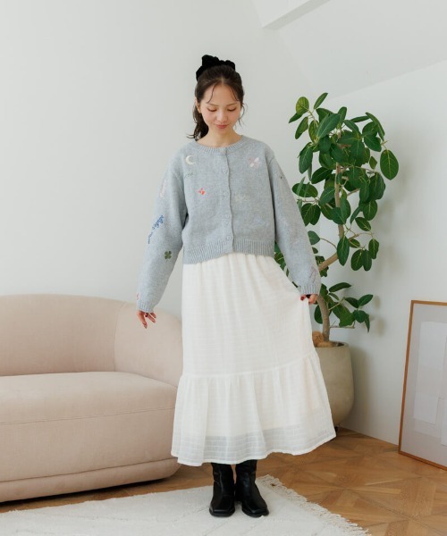 flower(フラワー)の「ファニーグラフィティニット(カーディガン/ボレロ・レディース・グレー・FREE)」の12枚目の写真