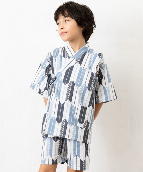 RED PONY(レッドポニー)の「【RED PONY】綿100% 日本製生地 男児甚平(浴衣・キッズ・ブルー系その他3/ブルー系その他2/ブラック系その他3/ブラック系その他/シアン/グレー系その他/ブラック系その他2/ブラック/ダークネイビー/モスグリーン/ホワイト/ブルー系その他/コバルトブルー/ホワイト×ブルー/ホワイト系その他/ネイビー系1/グレー系その他2/サックスブルー系1/サックスブルー/サックスブルー系2/イエロー× ブルー・110cm/130cm/100cm/120cm)」の9枚目の写真