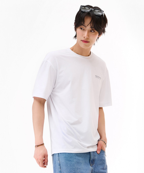 CHASECULT(チェイスカルト)の「男性クールバックポイントグラフィック半袖Tシャツ-ホワイト(Tシャツ/カットソー・メンズ・ホワイト・95/105/100/110)」の4枚目の写真