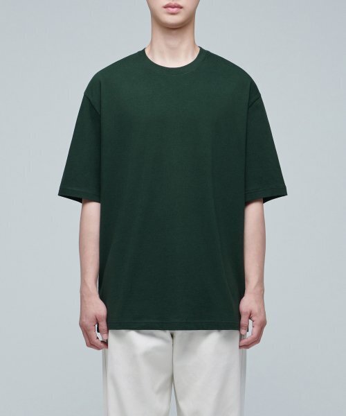MUSINSA STANDARD（ムシンサスタンダード）の「リラックスフィットクルーネックTシャツ2 [ディープグリーン]（Tシャツ/カットソー・メンズ・その他・XX-LARGE/XXX-LARGE/SMALL/MEDIUM/LARGE/X-LARGE）」の2枚目の写真