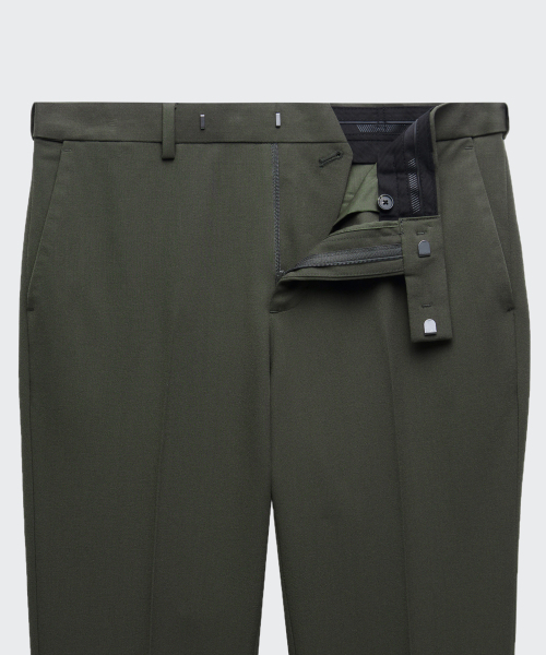 MUSINSA STANDARD（ムシンサスタンダード）の「テーパードヒドゥンバンディングクロップドスラックス[ダスティカーキ]（スラックス・メンズ・その他・38/42/32/30/31/26/27/28/29）」の3枚目の写真