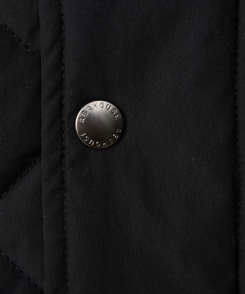 ABAHOUSE GRAY（アバハウスグレイ）の「【コーデュロイ襟】ラグラン 中綿キルティング ジャケット（ブルゾン・メンズ・ブラック/モカ・46/48/50）」の9枚目の写真