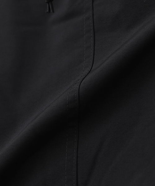 Carhartt WIP(カーハートダブリューアイピー)の「CARHARTT WIP / カーハート ダブリューアイピー WINDBREAKER PULLOVER(ブルゾン・メンズ・ブラック・MEDIUM/LARGE)」の6枚目の写真