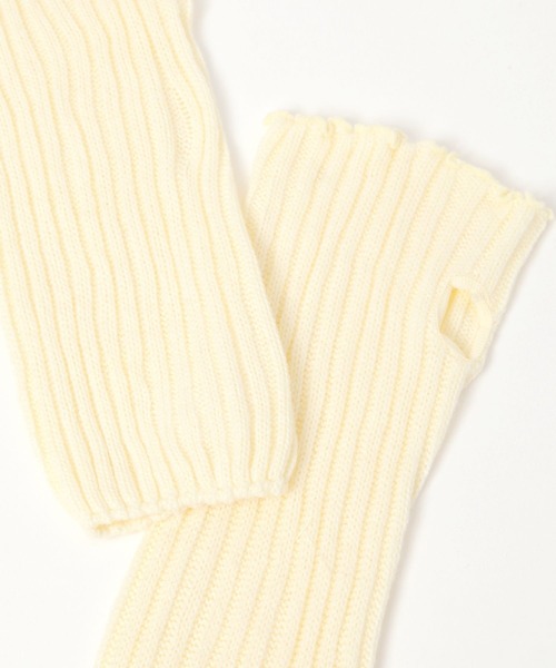 GLOBAL WORK（グローバルワーク）の「メロウアームウォーマーロング/612076（アームカバー・レディース・ブラック/グレー/オフホワイト・FREE）」の4枚目の写真