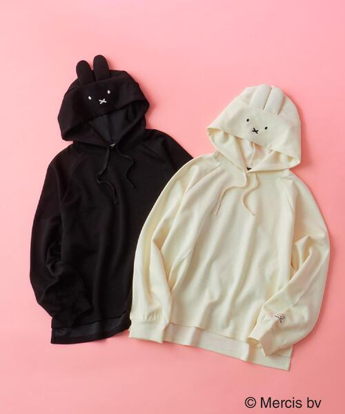 OPAQUE.CLIP（オペークドットクリップ）の「【コラボ】miffy ｘ OPAQUE.CLIP ポイント刺しゅう入りフーディー（パーカー・レディース・オフホワイト/ブラック・99）」の3枚目の写真