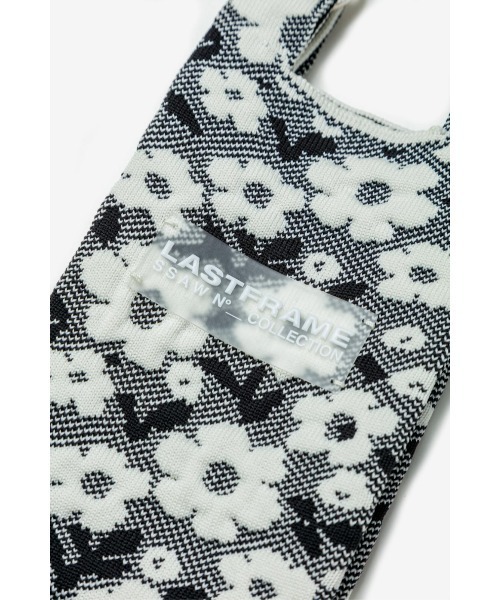 LASTFRAME（ラストフレーム）の「KOMON  MARKET BAG MICRO（ショルダーバッグ・レディース・ブラック系その他/グリーン系その他・FREE）」の8枚目の写真