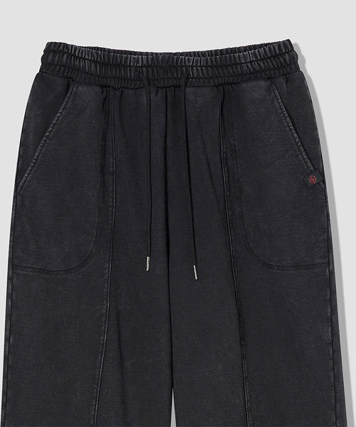 WANGGWAN(ワングァン)の「エッジカットスウェットパンツ(スウェットパンツ・メンズ・その他・MEDIUM/LARGE)」の2枚目の写真