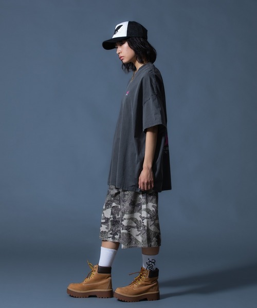X-girl(エックスガール)の「BUTTERFLY PATCH TRUCKER CAP(キャップ・レディース・カモフラージュ/ピンク/ブラック・ONE SIZE)」の11枚目の写真