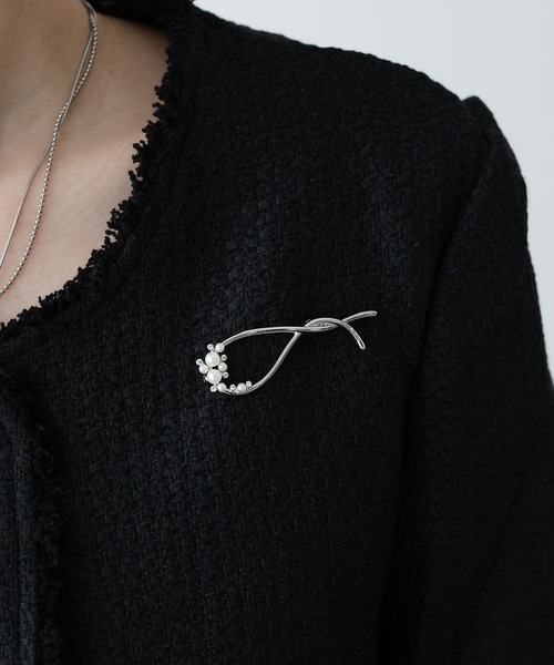 BLUEEAST(ブルーイースト)の「ビジュパールクロスブローチ(ブローチ/コサージュ・レディース・シルバー/ゴールド・FREE)」の6枚目の写真