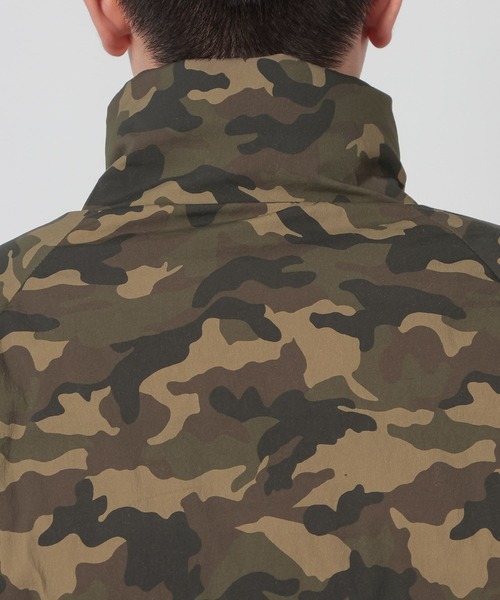 LAKOLE（ラコレ）の「リバーシブル中綿ブルゾン / 639821（ブルゾン・メンズ・カーキ/ブラック/ブルー・MEDIUM/LARGE）」の17枚目の写真