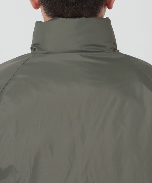 LAKOLE（ラコレ）の「リバーシブル中綿ブルゾン / 639821（ブルゾン・メンズ・カーキ/ブラック/ブルー・MEDIUM/LARGE）」の6枚目の写真