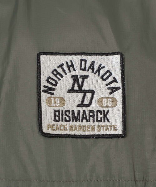 LAKOLE（ラコレ）の「リバーシブル中綿ブルゾン / 639821（ブルゾン・メンズ・カーキ/ブラック/ブルー・MEDIUM/LARGE）」の11枚目の写真