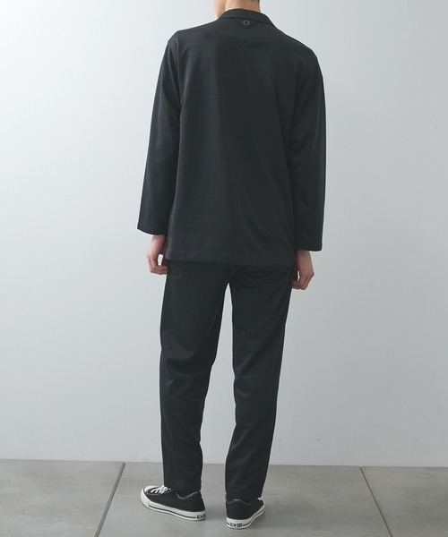 WHITE MOUNTAINEERING（ホワイトマウンテニアリング）の「【White Mountaineering / ホワイトマウンテニアリング】別注 JERSEY TUCK EASY TAPARED PANTS（その他パンツ・メンズ・ブラック/ダークグレー・2/0/1）」の7枚目の写真