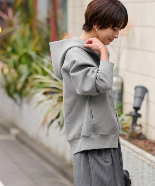 JOURNAL STANDARD relume（ジャーナルスタンダード　レリューム）の「《追加》フーディーコンパクトブルゾン（パーカー・レディース・チャコールグレー/アイボリー/ブラウン・FREE）」の14枚目の写真