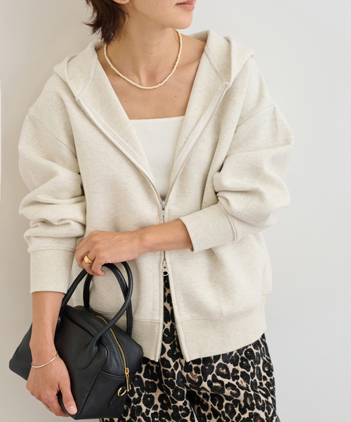 JOURNAL STANDARD relume（ジャーナルスタンダード　レリューム）の「《追加》フーディーコンパクトブルゾン（パーカー・レディース・チャコールグレー/アイボリー/ブラウン・FREE）」の18枚目の写真