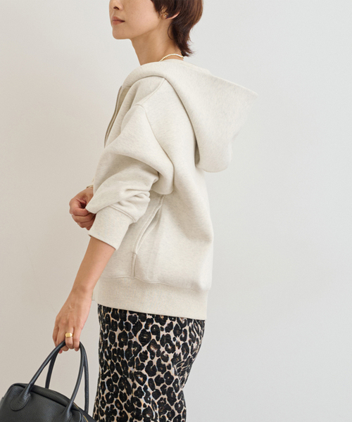 JOURNAL STANDARD relume（ジャーナルスタンダード　レリューム）の「《追加》フーディーコンパクトブルゾン（パーカー・レディース・チャコールグレー/アイボリー/ブラウン・FREE）」の19枚目の写真