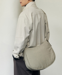 DRAW FIT（ドローフィット）の「パデッドストリングバッグ [アゲートグレー]（メッセンジャーバッグ）」