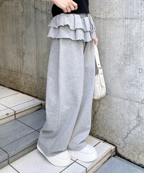 INGNI(イング)の「フリルスウェットパンツ(スウェットパンツ・レディース・チャコールグレー/グレー・FREE)」の8枚目の写真