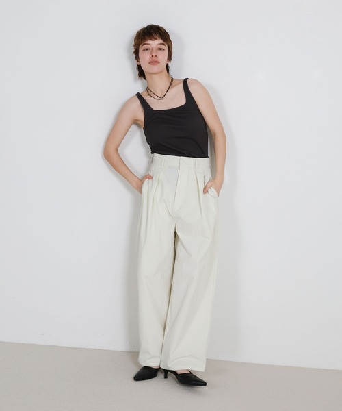 select MOCA（セレクトモカ）の「【機能素材】カップ付きスクエアネックテレコタンクトップ（タンクトップ・レディース・オフホワイト/ブラック/スミクロ・SMALL/MEDIUM/LARGE）」の11枚目の写真