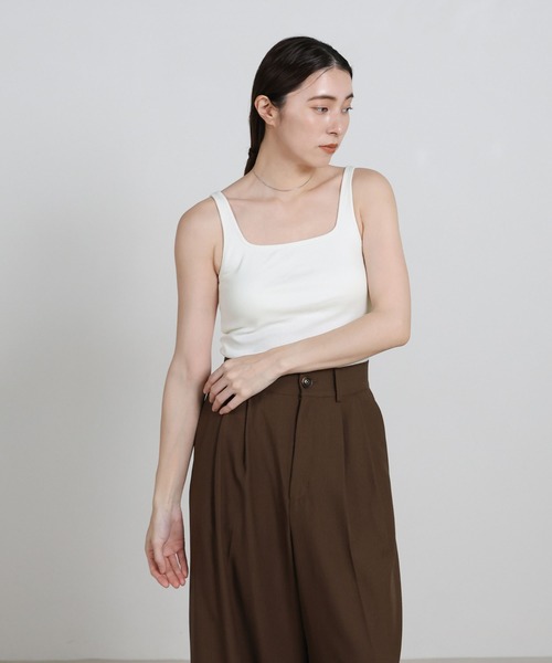 select MOCA（セレクトモカ）の「【機能素材】カップ付きスクエアネックテレコタンクトップ（タンクトップ・レディース・オフホワイト/ブラック/スミクロ・SMALL/MEDIUM/LARGE）」の17枚目の写真