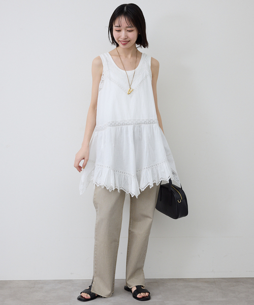 SLOBE IENA(スローブイエナ)の「リバーレースキャミワンピース(シャツ/ブラウス・レディース・ブラック/ホワイト・FREE)」の9枚目の写真