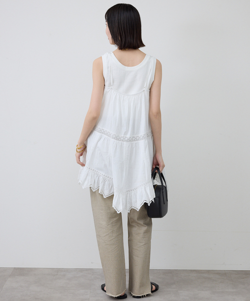 SLOBE IENA(スローブイエナ)の「リバーレースキャミワンピース(シャツ/ブラウス・レディース・ブラック/ホワイト・FREE)」の11枚目の写真