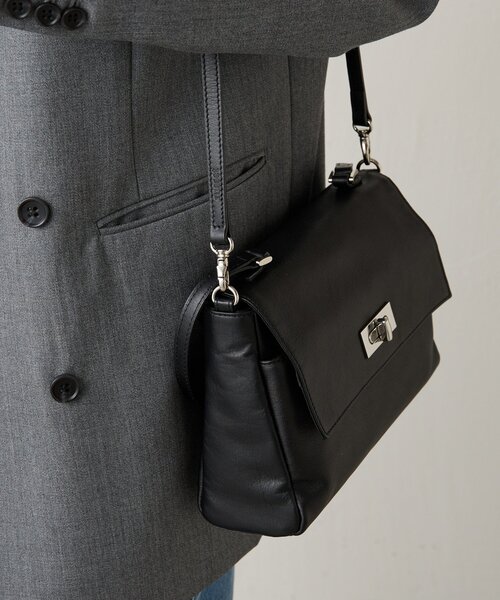 russet（ラシット）の「《@__serako.r__企画》ソフトレザーフラップミニトートバッグ（トートバッグ・レディース・ライトグレー/ブラック・FREE）」の19枚目の写真