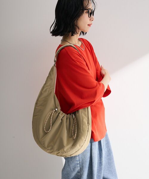 Green　Parks（グリーンパークス）の「ドロストワンショルダーバッグ（ショルダーバッグ・レディース・ブラック/ベージュ・FREE）」の3枚目の写真