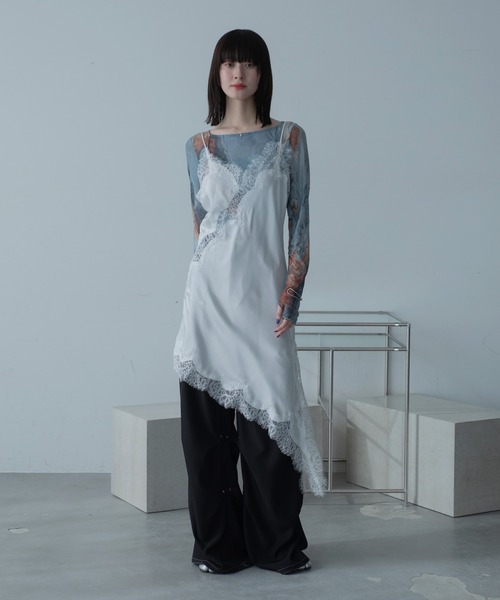 VACANCY(ヴァカンシー)の「レースドッキングアシンメトリーキャミワンピース(ワンピース・レディース・ホワイト/ブラック/カーキ・FREE)」の12枚目の写真