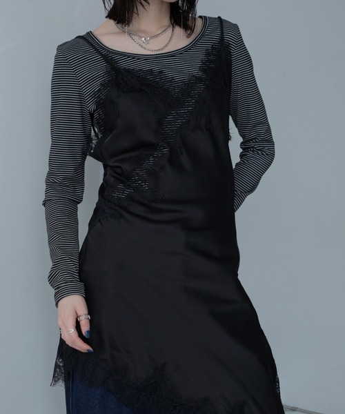 VACANCY(ヴァカンシー)の「レースドッキングアシンメトリーキャミワンピース(ワンピース・レディース・ホワイト/ブラック/カーキ・FREE)」の20枚目の写真