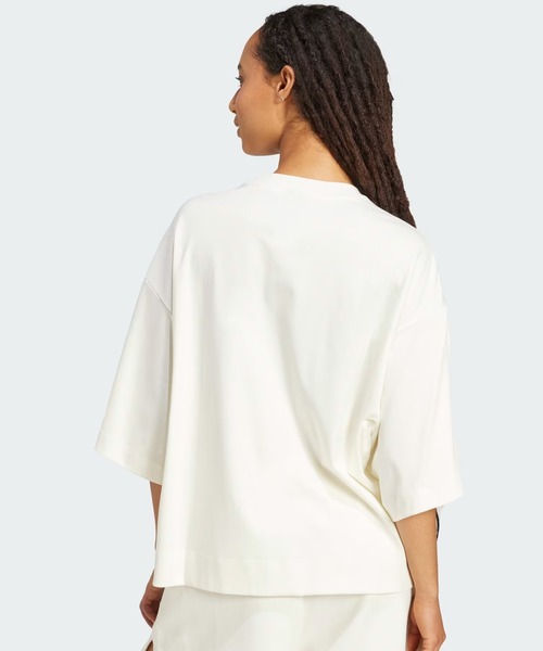 adidas(アディダス)の「adidas/アディダス W SOFTLUX ルーズフィット Tシャツ KLH94(Tシャツ/カットソー・レディース・オフホワイト・M/L)」の3枚目の写真
