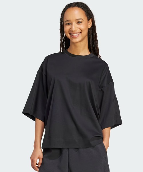 adidas(アディダス)の「adidas/アディダス W SOFTLUX ルーズフィット Tシャツ KLH94(Tシャツ/カットソー・レディース・オフホワイト・M/L)」の4枚目の写真