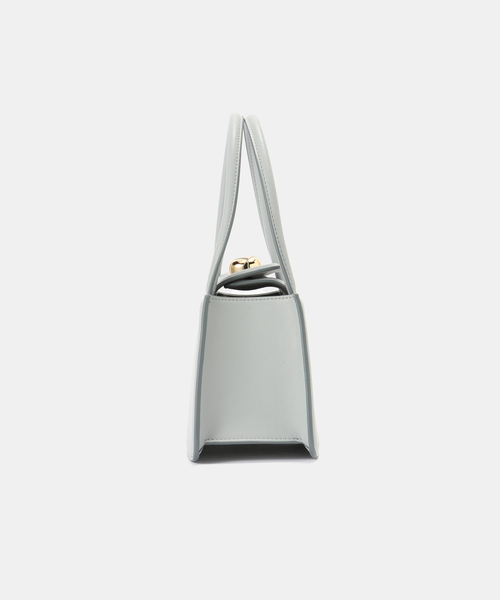 La TOTALITE（ラトータリテ）の「LE VERNIS/ル ベルニ Poire boogie バッグ（ハンドバッグ・レディース・サックスブルー/アイボリー・FREE）」の3枚目の写真