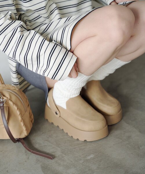 Kastane(カスタネ)の「サボ2WAYローファー(その他シューズ・レディース・ブラック/ベージュ・LARGE/MEDIUM)」の18枚目の写真