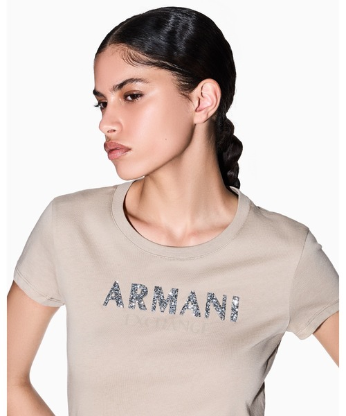 ARMANI EXCHANGE(アルマーニエクスチェンジ)の「【A|X アルマーニ エクスチェンジ】AXロゴ 半袖クルーネックTシャツ/SLIM(Tシャツ/カットソー・レディース・ホワイト/サンドベージュ/ブラック・X-SMALL/X-LARGE/SMALL/MEDIUM/LARGE)」の1枚目の写真